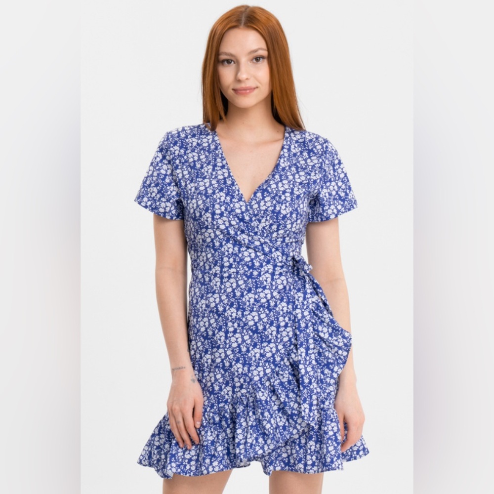 NWOT Dirass Floral Blue Wrap Dress